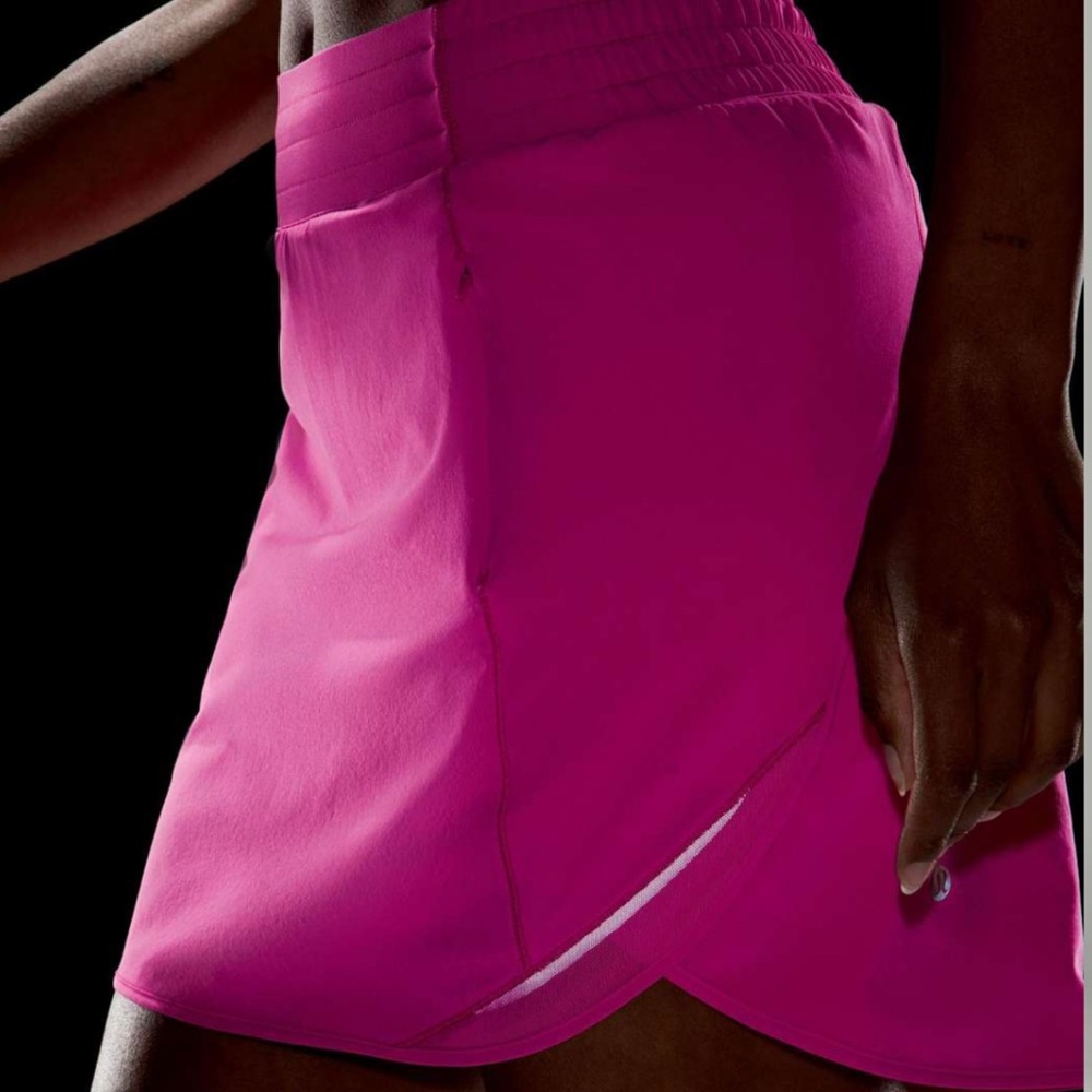 Lululemon Hotty Hot High-Rise Skirt